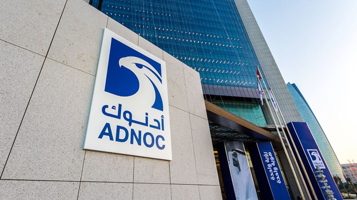 ADNOC deploys AI-powered Real-Time Operations Center across more than 120 drilling rigs in partnership with SLB